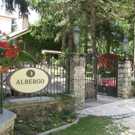 LH Albergo Il Paradiso Pescasseroli Esterno foto
