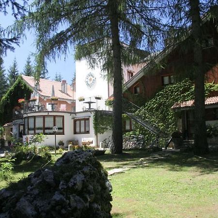 LH Albergo Il Paradiso Pescasseroli Esterno foto