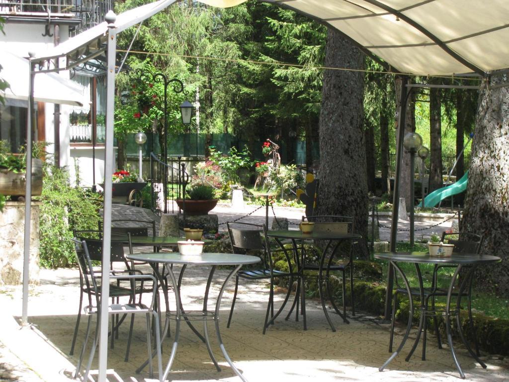LH Albergo Il Paradiso Pescasseroli Esterno foto