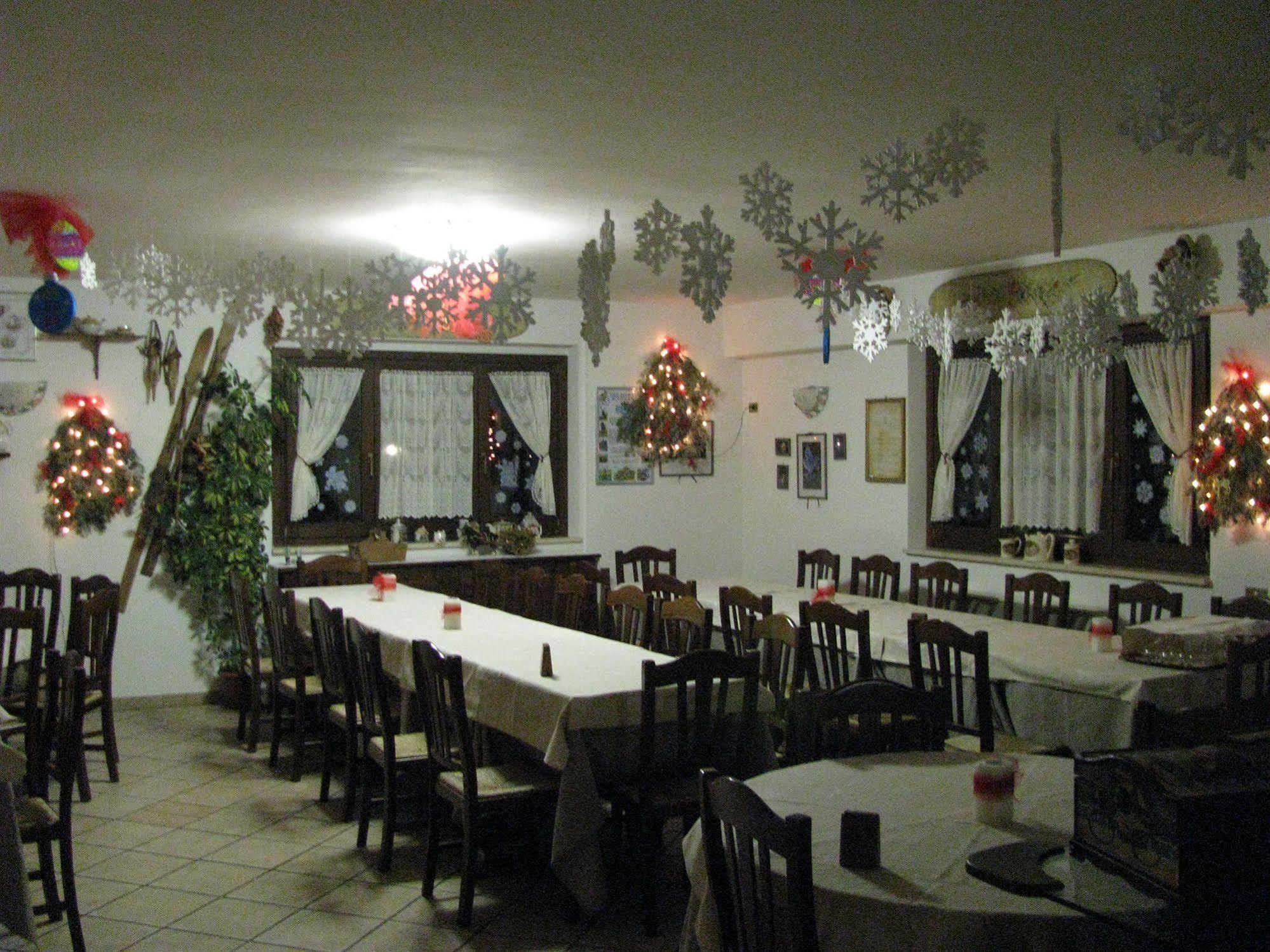 LH Albergo Il Paradiso Pescasseroli Esterno foto