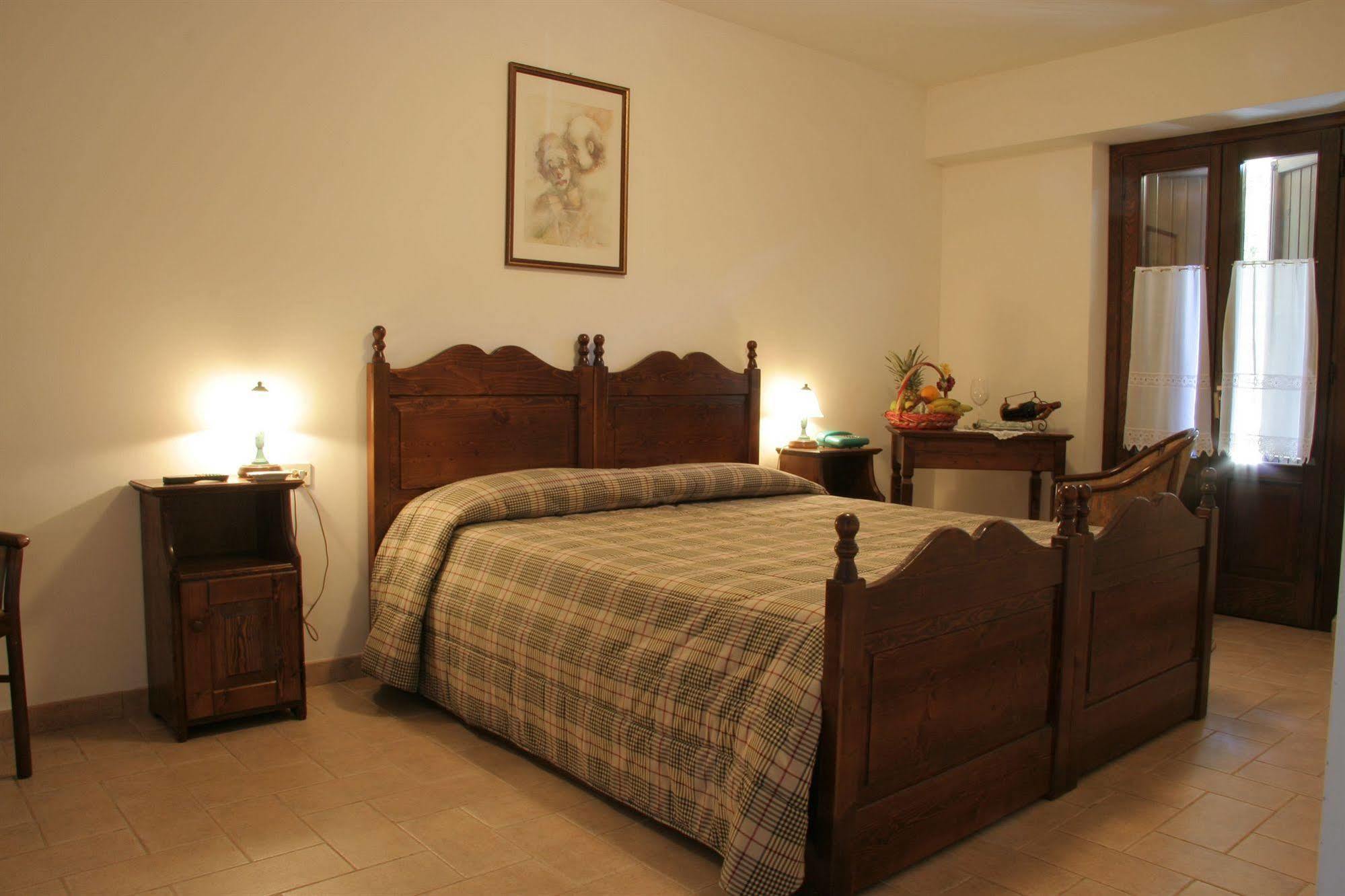 LH Albergo Il Paradiso Pescasseroli Esterno foto