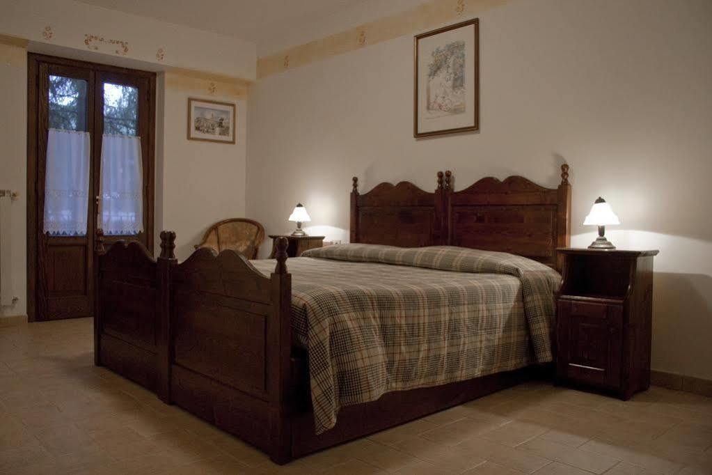 LH Albergo Il Paradiso Pescasseroli Esterno foto